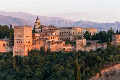 The History of La Alhambra