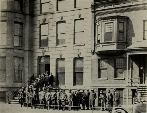 The Pioneers of Settlement Houses